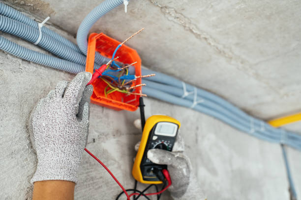 Best Commercial Electrician Services  in Bay Hill, FL
